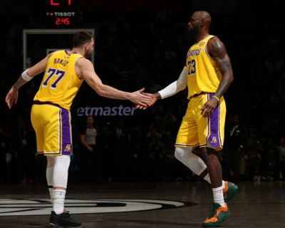 ClutchPoints：从科比到詹姆斯再到东契奇 湖人巨星传承继续