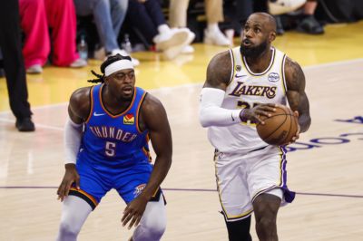 名嘴谈詹姆斯离开湖人原因：他遭高层厌倦并被边缘化