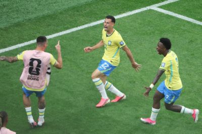 守得云开！马丁内利本届3次替补登场终获进球+绝杀日本