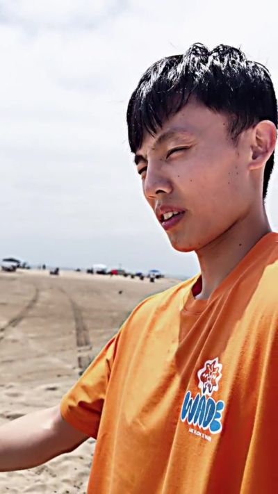 经纪公司晒徐杰在海外特训的视频：沙滩训练花絮🏖️