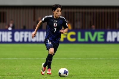 瓦伦西亚接近签下19岁中场佐藤龙之介，转会费约400万欧