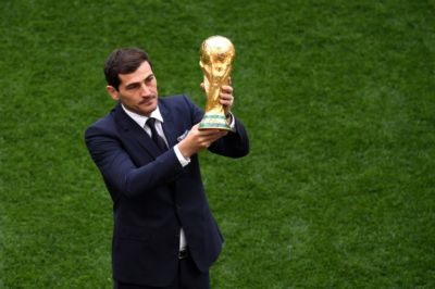 FIFA邀请卡西、席尔瓦、普约尔、布特拉格诺观战西班牙