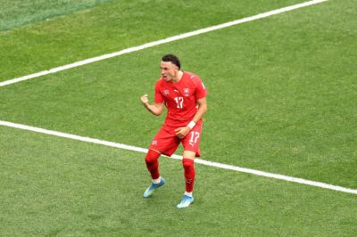 开场仅39秒，巴尔加斯成2010年以来世界杯下半场进球最快球员