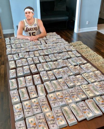 今天过后：奥斯汀·钱得了·怕甚事·里夫斯😂💸