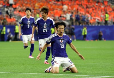 日媒：日本队今日训练后全队开赴达拉斯，久保建英缺席训练