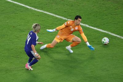 日本3-0突尼斯！伊东纯也单刀破门，上田绮世妙传助攻本场传射