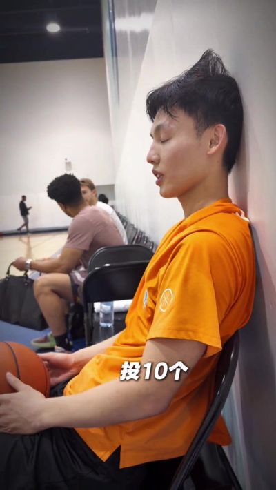 徐杰美国特训进行中！高强度训练后100个定点投篮训练 最高16连中