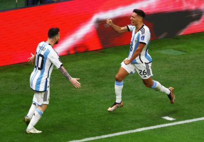 ESPN：莫利纳将在第2轮小组赛首发，塔利亚菲科复出和梅迪纳竞争