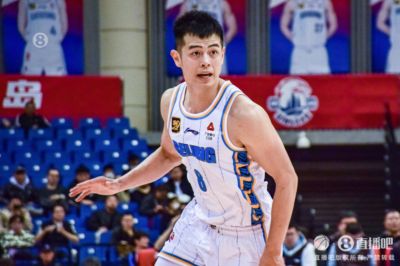 方硕加盟NBL长沙属于租借性质 两年租借合同到期后回北京队