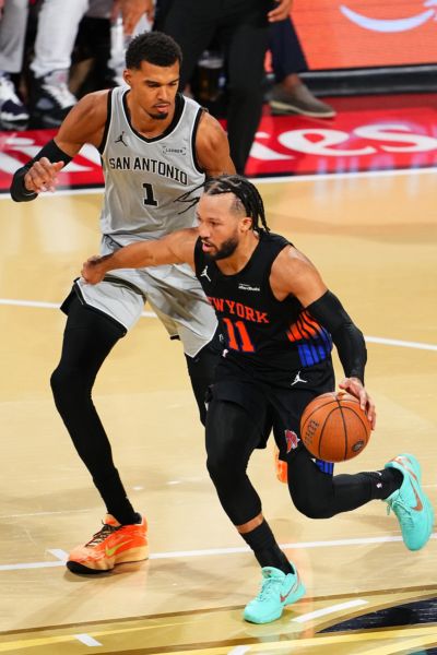 A·史密斯：布伦森夺冠拯救NBA 否则各队都会想囤长人以防住文班