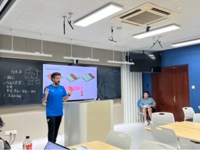 西甲联盟专家团队抵达成都，推进与成都蓉城的青训发展项目