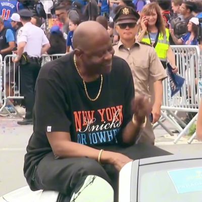 终于等到这一刻！尤因现身尼克斯总冠军游行