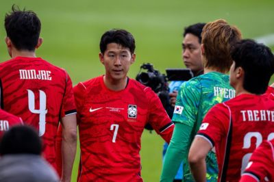 记者：韩国队与媒体关系能否恢复仍存疑问，取决于球员和教练组