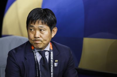 日本队今日训练主力休息替补踢45分钟热身赛，明日全队放假一天