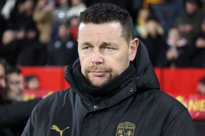 接替格拉斯纳！DO确认：朗斯主帅萨热执教水晶宫，签约三年