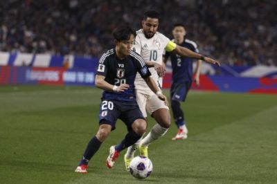 本田圭佑：我很担心久保建英的伤势，若他缺阵伊东纯也将首发
