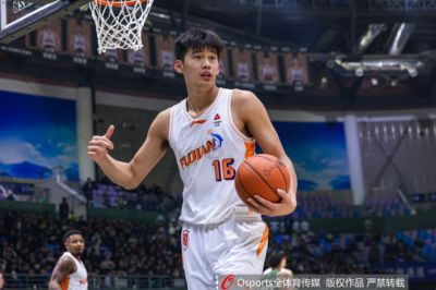 杨曦皓：深知自己的不足 会珍惜在国家队的历练机会 全力以赴训练