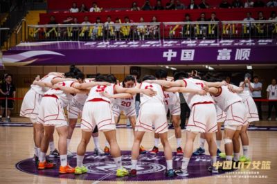2026中国国青女篮热身赛国际篮球对抗赛（富顺站）今日燃情开赛