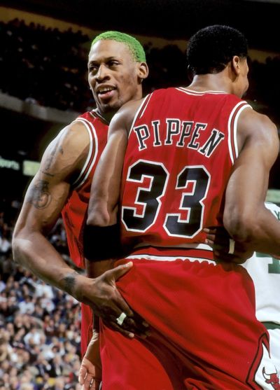 名嘴夏普：只有两个NBA球员认为皮蓬比詹姆斯强 即皮蓬和罗德曼