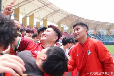 一线队开放日 | 球员球迷零距离互动