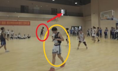 让子弹再飞一会儿🤯深圳一中学篮球比赛惊现不看筐背投压哨绝杀