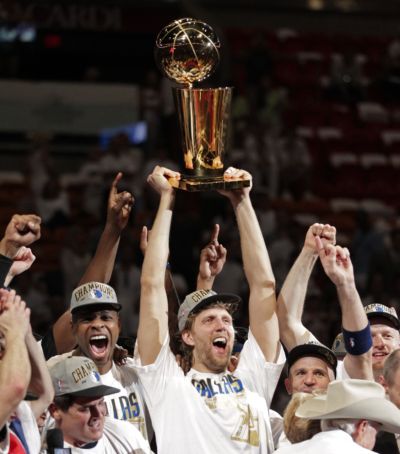 2011年的今天：小牛战胜热火夺得队史首冠 诺维茨基荣膺FMVP