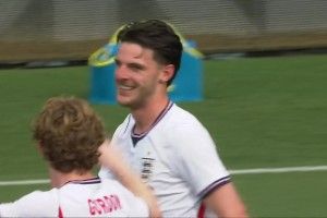 两连胜！英格兰3-0哥斯达黎加 戈登传射赖斯破门沃特金斯建功