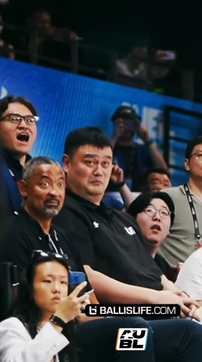 😂收藏表情包！胡汇三分绝杀 姚明+霍二叔同步瞪大双眼！