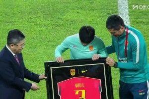 热身赛1胜1平！国足主场0-0泰国 张玉宁抢点中柱国足24脚射门未果
