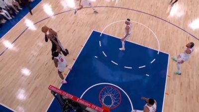 🏀马刺6人上双胜尼克斯追至1-2 文班32+8+6 大头32分&末节12分