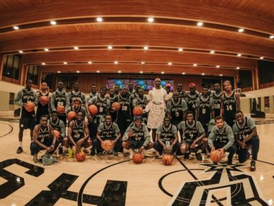 足篮联动！塞内加尔国家队造访NBA马刺队训练中心