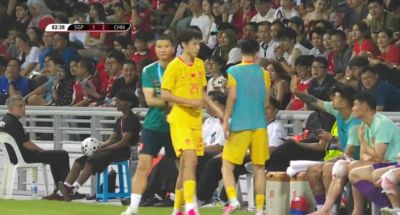 朱鹏宇第62分钟替补登场上演国足首秀，第82分钟被武磊换下