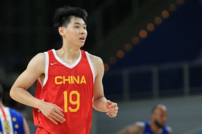 媒体人：刘金雨&杨曦皓今日进入名单 崔永熙因为郭导保护缺席比赛