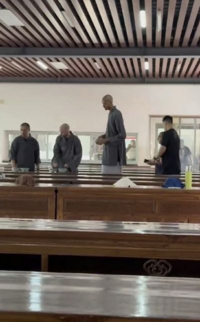 巴恩斯谈文班去少林寺进修：不是谁都能做这种事 下次我也想去