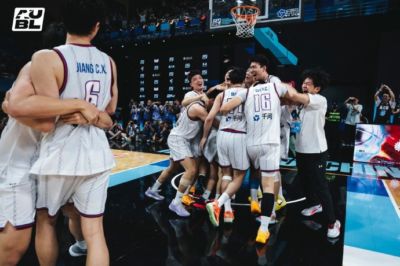 解说：上交仿佛开挂 三场硬仗三场绝境逢生 披荆斩棘逆袭登顶夺冠