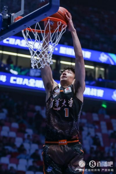 媒体人:石奎毕业何文伟暂难担后场重任 隰泰诚接大旗任重道远
