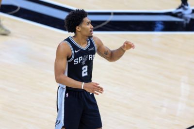 哈珀：回去不庆祝直接投入工作 我们心里有更远大的目标