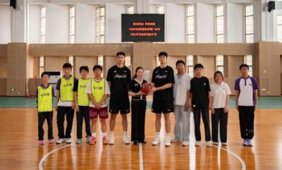 公益行 | 篮动校园 梦想启航！肯帝亚男篮走进马相伯初级中学