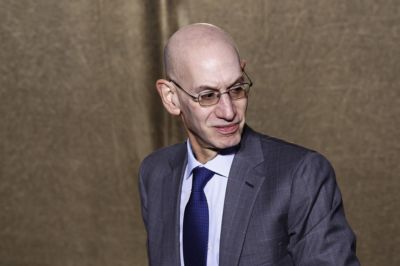 媒体人：反摆烂新规公布差的队会更加积极交易 交易价值会被搅浑