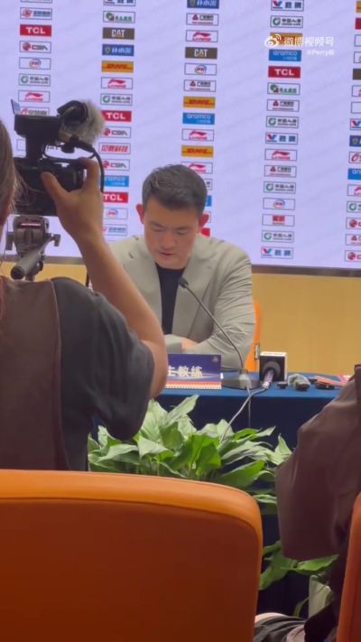 王博：对方快攻得分打出气势 我们没有太大问题 细节上要多考虑