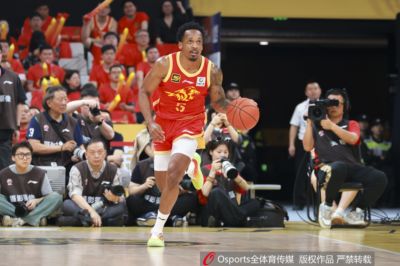 布朗天神下凡但失误致命 古德温抢断价值连城献绝杀 真是荡气回肠