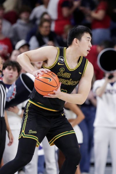 王俊杰：NCAA偏职业化 我们年轻人和很多大五大六球员竞争很困难