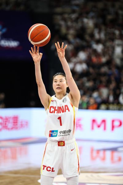 ：王思雨高龄逐梦将征战澳洲WNBL 6月归队继续国家队集训