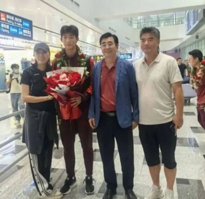 宋凯致信赵松源：足协全力为球员留洋铺路搭桥 期待你在欧洲成才