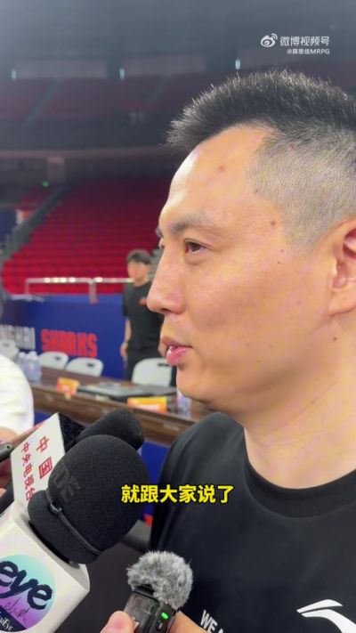 放平心态享受总决赛！卢伟：舞台交给球员们 年轻是我们的优势