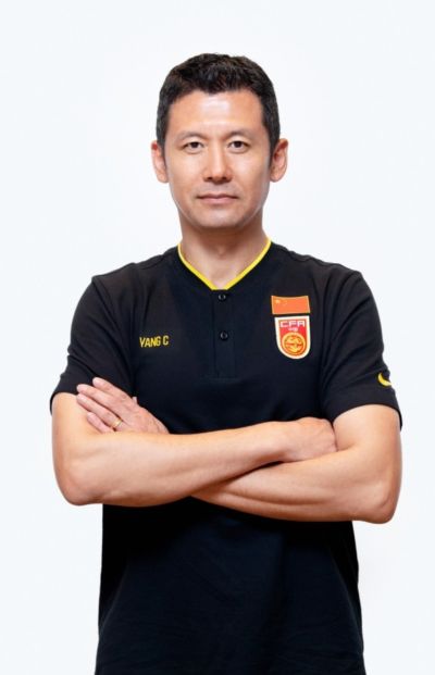 杨晨：希望下届世界杯能有中国队；任何工作身材管理都很重要