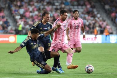 状态火热！梅西5月5场比赛5球7助攻，今日被换下休整3周踢世界杯