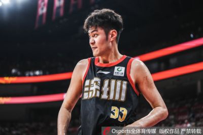 高效发挥难救主！王浩然10中6拿到17分7板1助1帽 罚球5中4
