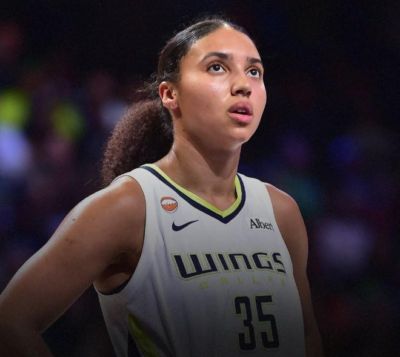 官方：WNBA新科状元阿兹-福德将接受右膝手术，赛季报销