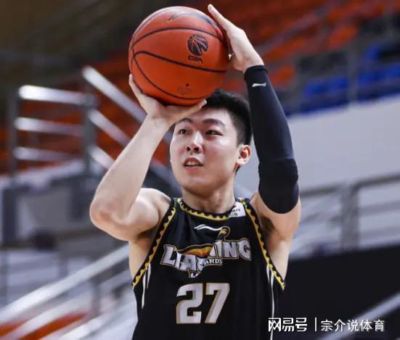 辽宁队不留情面,交易第一人揭晓,杨鸣是否回归悬念反转